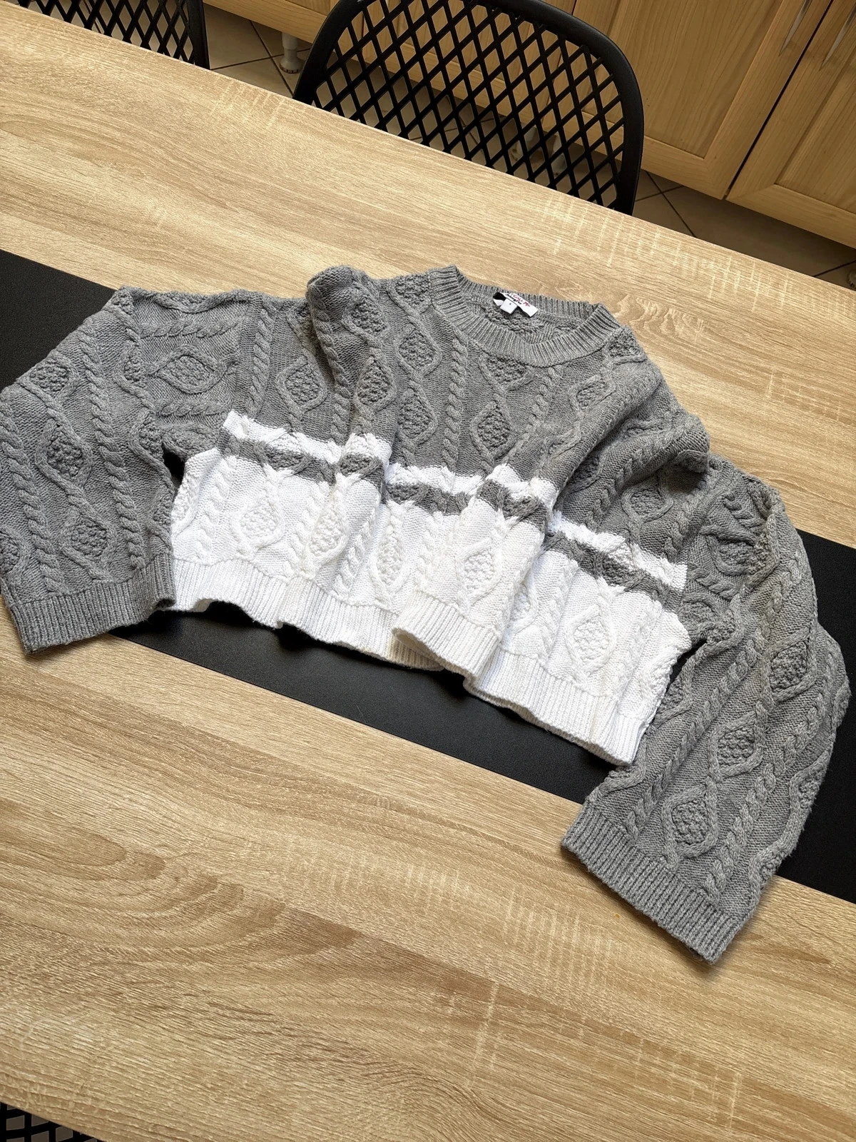 Pull court sportwear taille S